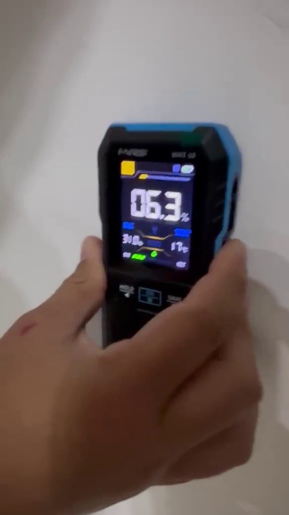 Medidor digital com leitura na tela